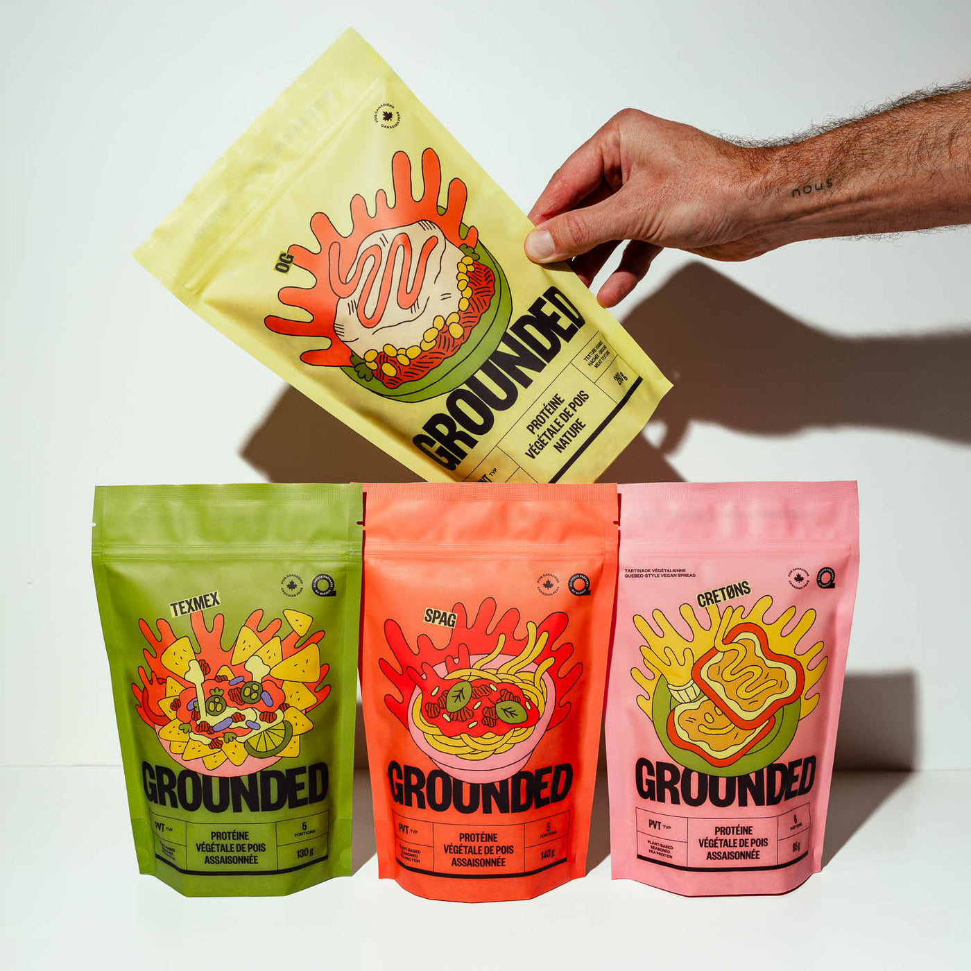 Boîte découverte Grounded – PVT à base de protéine de pois, remplace la viande hachée avec 4 saveurs : SPAG, TEXMEX, CRETØNS et OG (Original).