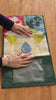 Sac réutilisable PickPack pour colis Grounded, une solution écologique et circulaire permettant de retourner l’emballage et réduire l’empreinte environnementale.